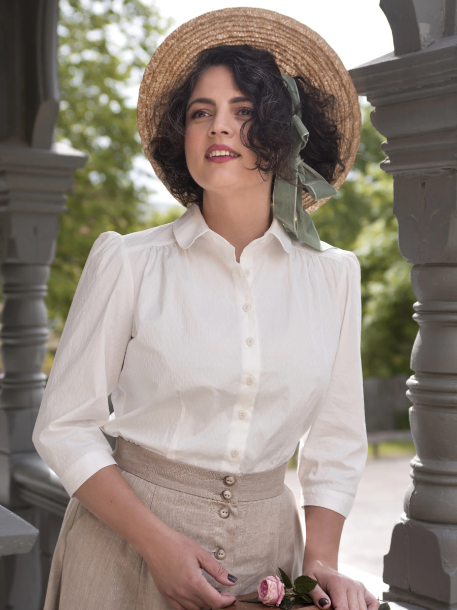 Emmy Rock One Foot Forward Skirt Sand Herringbone