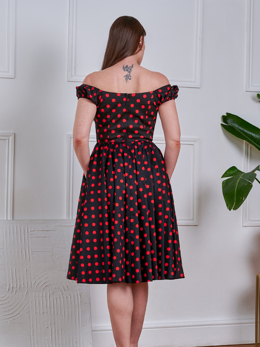Banned Kleid Marilyn Spot Dress Black Red