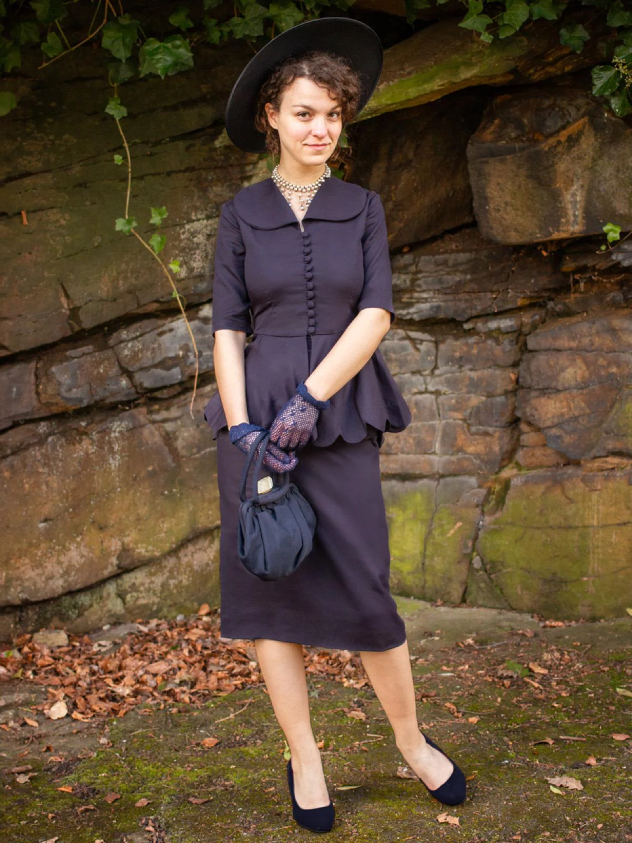 Revival Vintage Kostüm CC41 Verity Peplum Suit dunkelblau