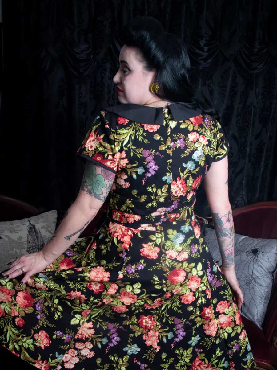 Heart of Haute Kleid Darla Regency Floral