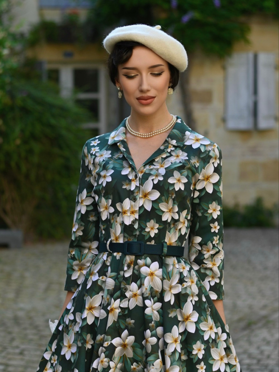 Hearts and Roses Kleid Skye Floral Swing Dress Green