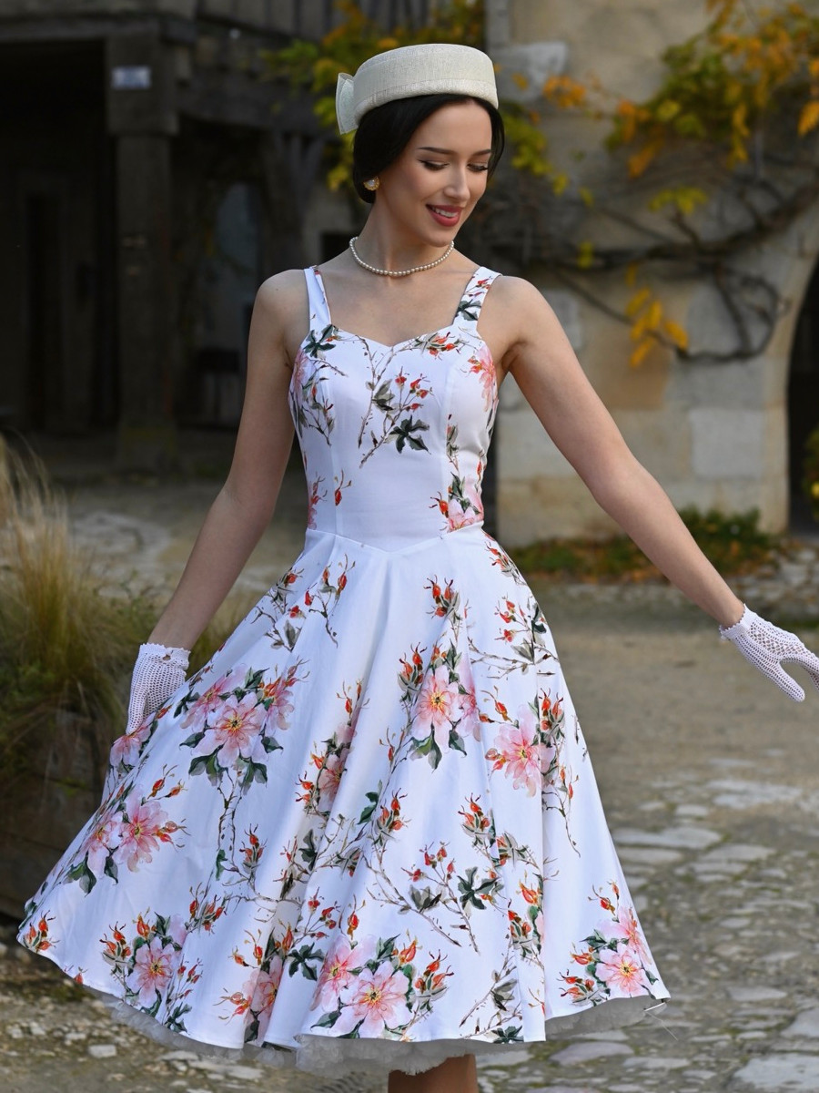 Hearts and Roses Kleid Spring Petal Swing Dress creme