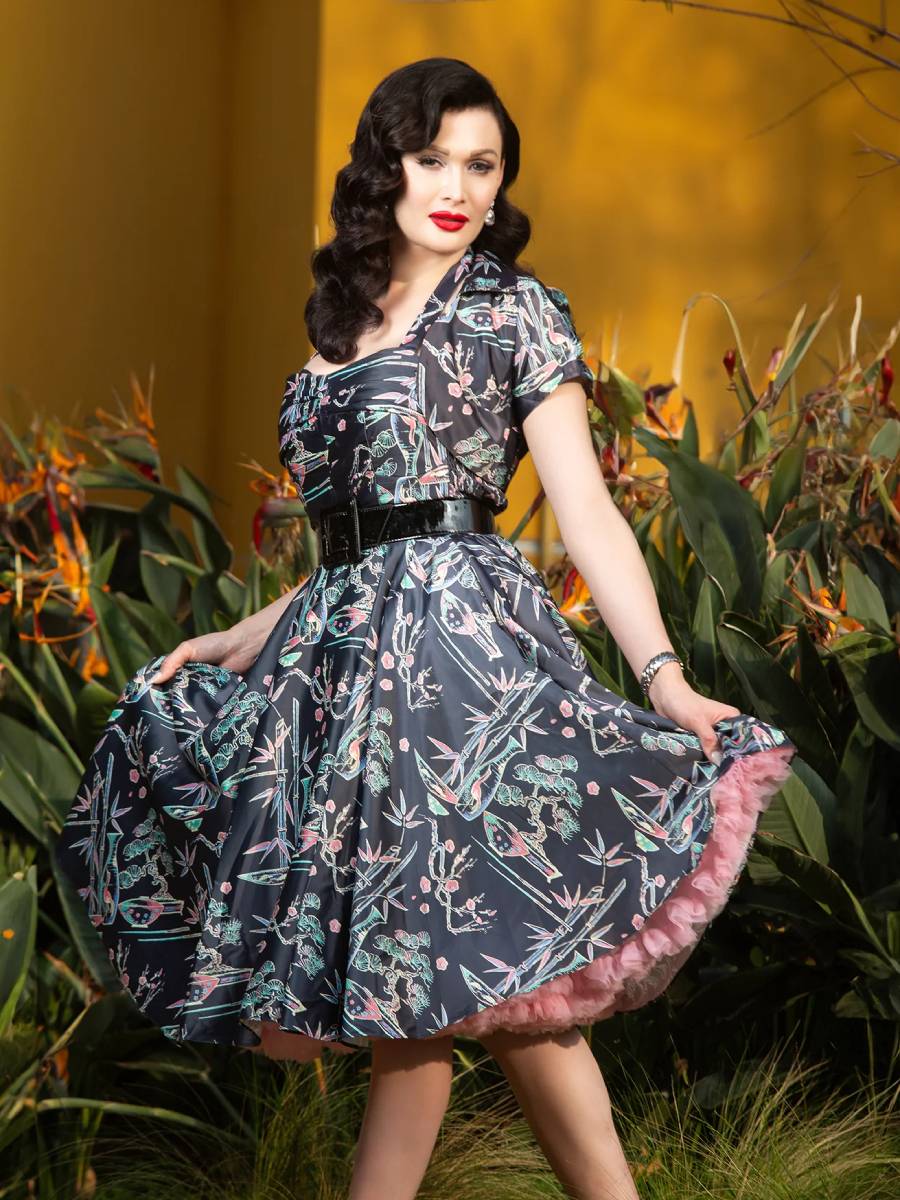 Rockin Bettie Soju Kleid und Bolero Set