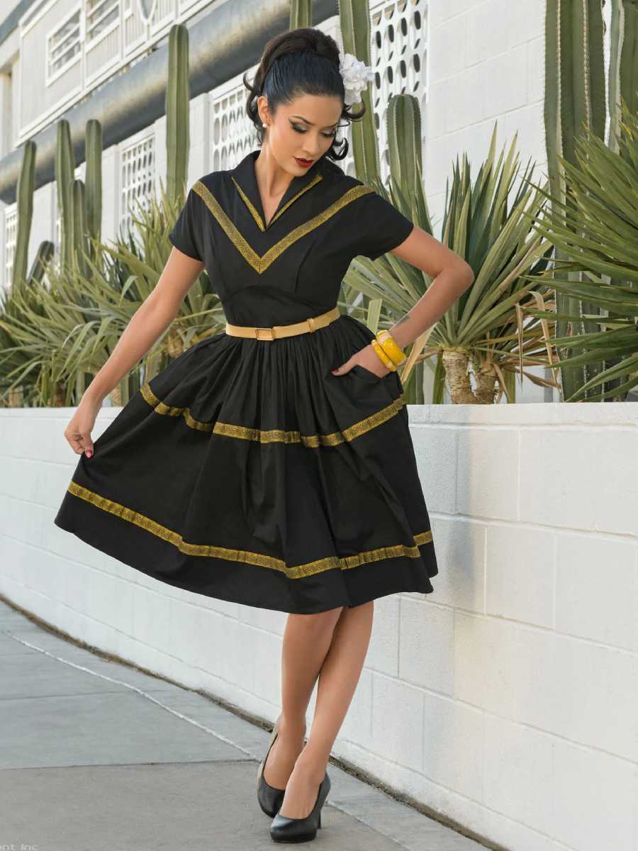 Rockin Bettie Kleid Morning in Merida Swing Dress